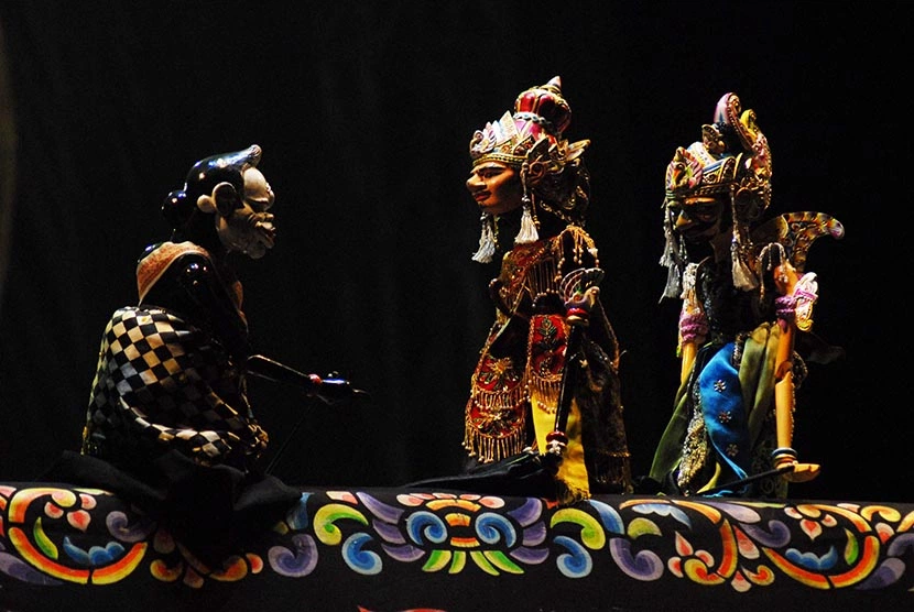 tampilan wayang golek